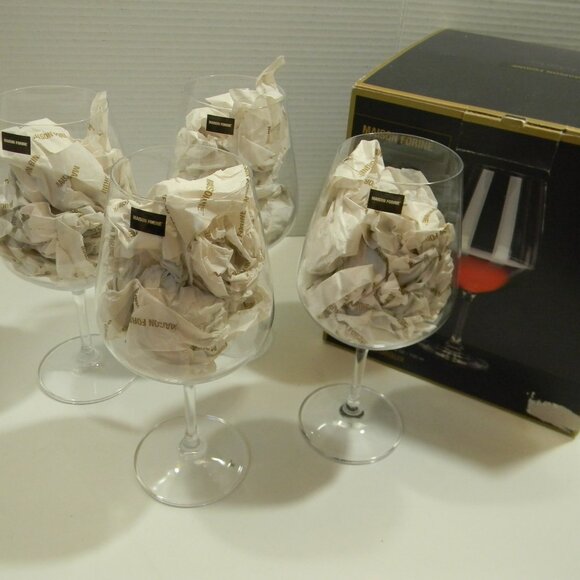 4 Bordeaux Red Wine Glasses/ Czech Crystal/ Maison Forine/ Marta/ New in Box - Picture 2 of 5